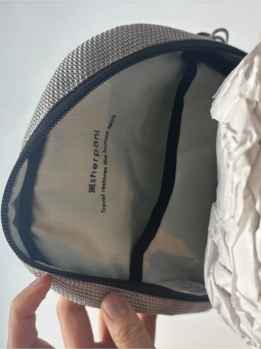 Sherpani Silver Gray Metro Sling Pack